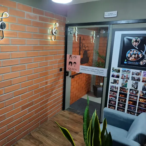 Recepção com espaço de espera